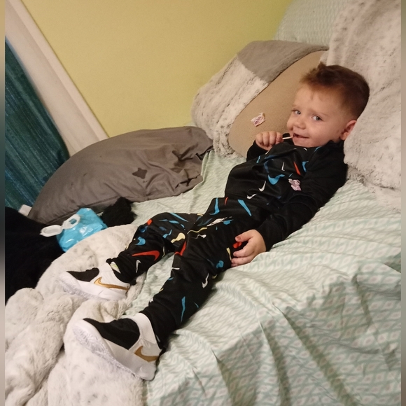 Meet your Posher, Raychel - Picture 15 of 16